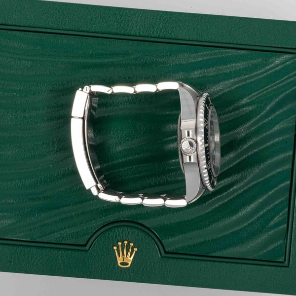 Rolex Sea-Dweller 126600